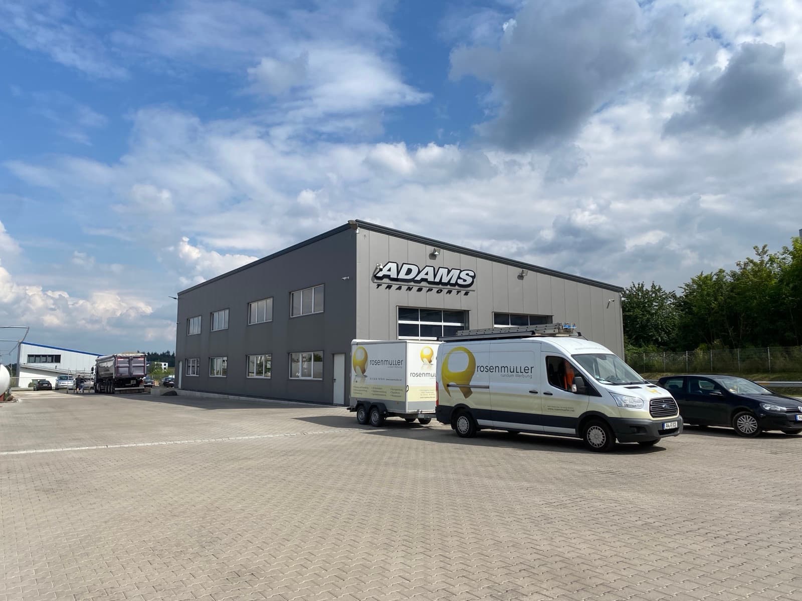 Adams Transporte Niederzissen Folierung