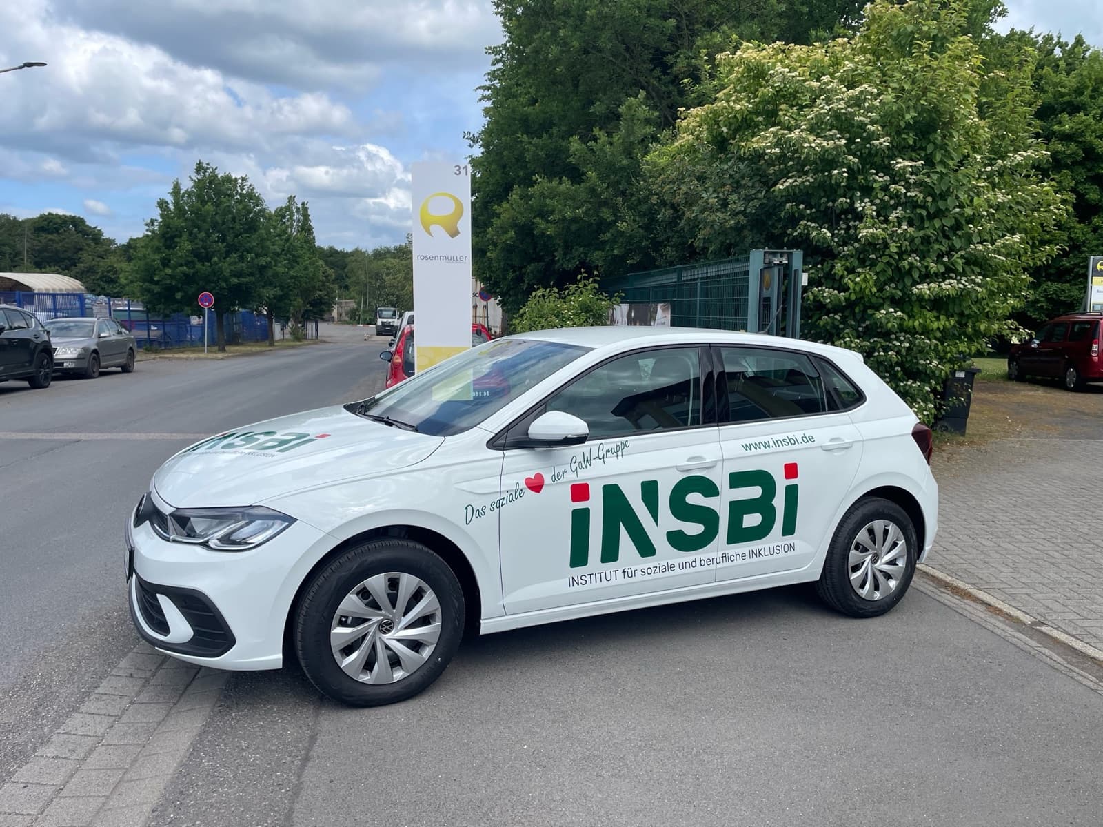 Insbi Fahrzeugbeschrifutng